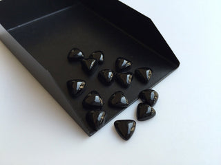 100 Pieces 8mm Each Black Onyx Trillion Shaped Smooth Flat Back Loose Cabochons SKU-BO12